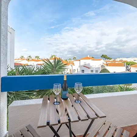 Sunlit Balcony & Open Space Flat By Hostwise