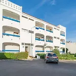 Sunlit Balcony & Open Space Flat By Hostwise Appartement Albufeira