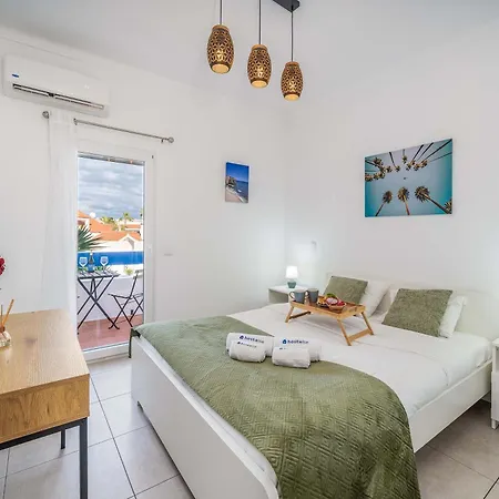 Apartamento Sunlit Balcony & Open Space Flat By Hostwise *