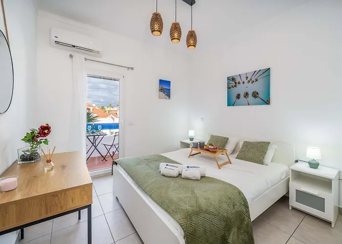 Apartamento Sunlit Balcony & Open Space Flat By Hostwise *