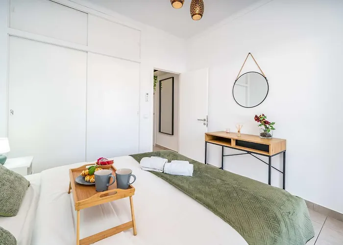 Sunlit Balcony & Open Space Flat By Hostwise * Albufeira